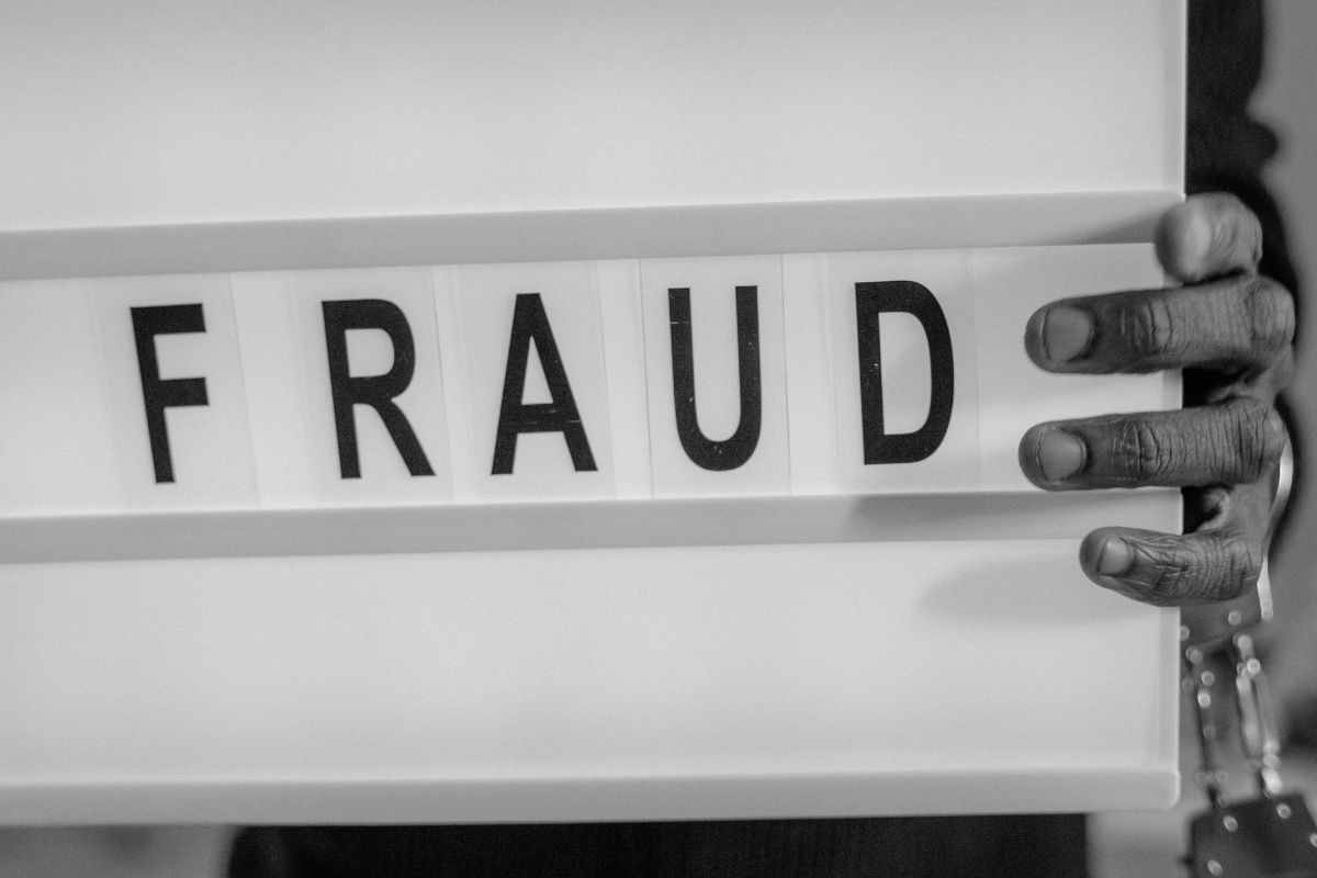 A fraud signage.