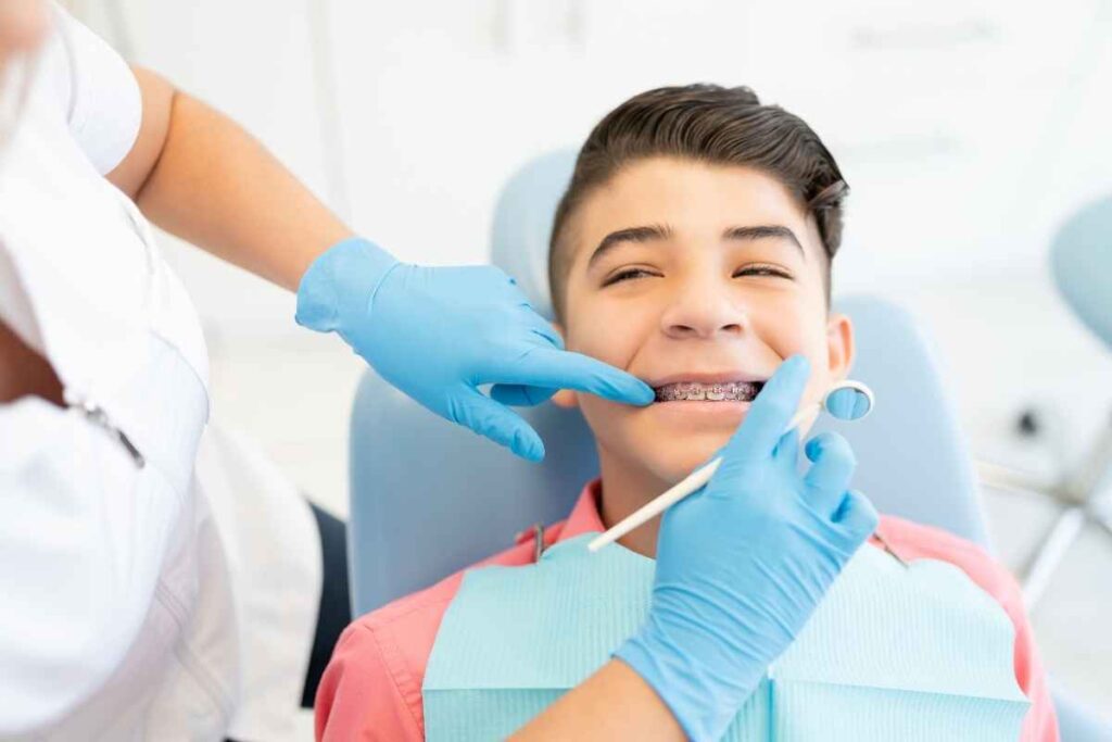 18 Different Types of Jobs for Dentists (Career Opportunities) CheddarDen